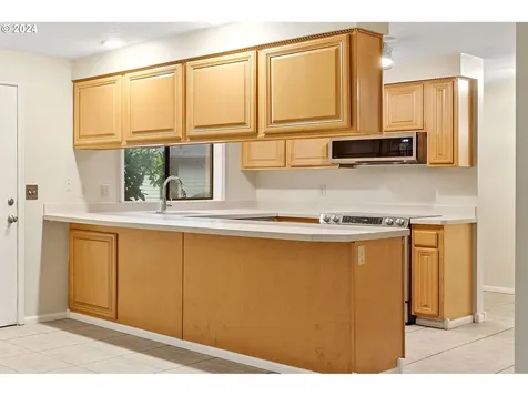 12560 SW Colt Court Beaverton OR 97008