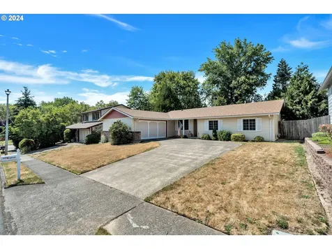 18135 NW Tillamook Drive Portland OR 97229