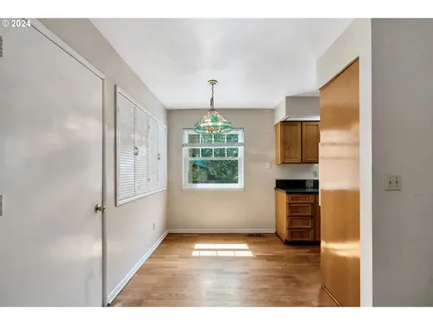 18135 NW Tillamook Drive Portland OR 97229