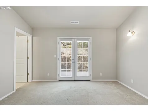 65 Pioneer Way Winchester OR 97495