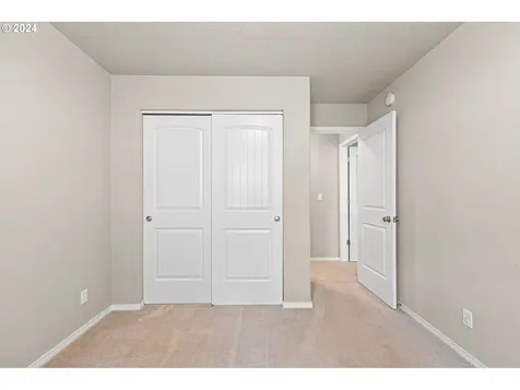 65 Pioneer Way Winchester OR 97495