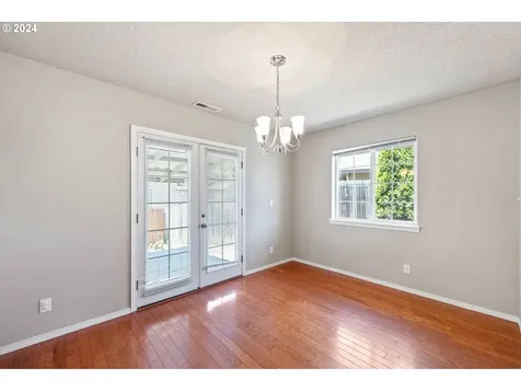65 Pioneer Way Winchester OR 97495