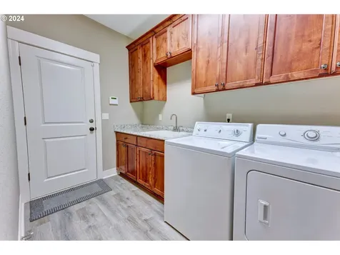 11168 Sw 117th Terrace Portland OR 97223