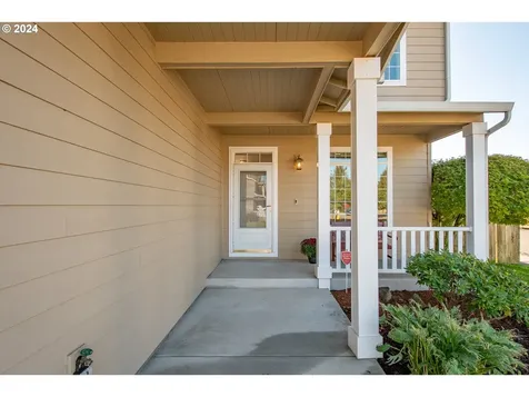17905 NE 20th Street Vancouver WA 98684