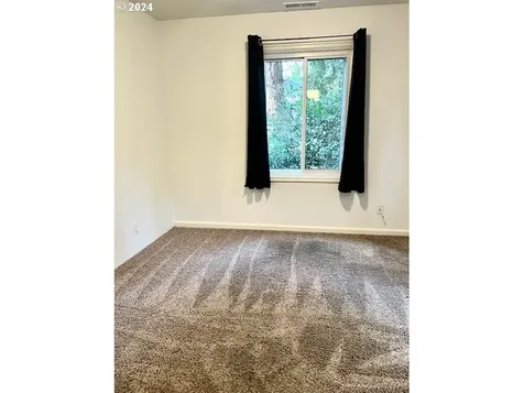 385 SE 26th Avenue Hillsboro OR 97123
