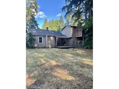 385 SE 26th Avenue Hillsboro OR 97123