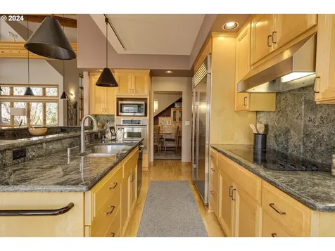 2685 NW Pinehurst Drive Mcminnville OR 97128
