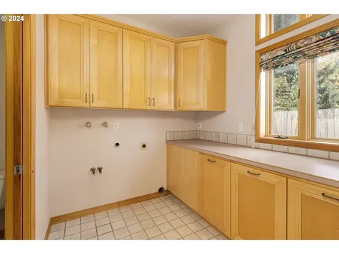 2685 NW Pinehurst Drive Mcminnville OR 97128