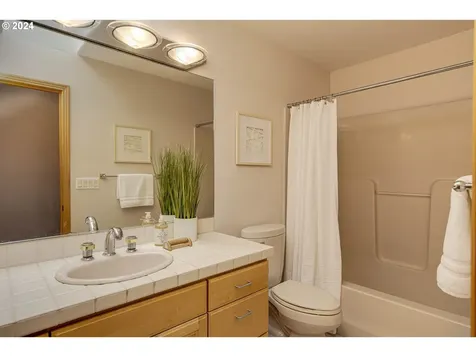 2685 NW Pinehurst Drive Mcminnville OR 97128