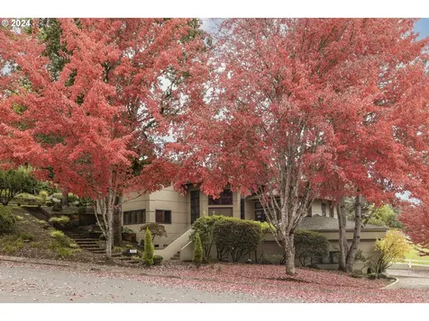 2685 NW Pinehurst Drive Mcminnville OR 97128