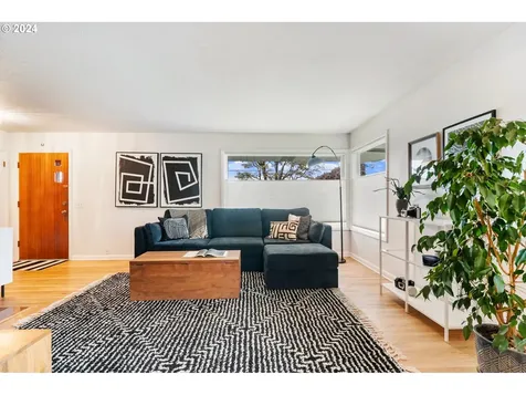 4821 Ne 73rd Avenue Portland OR 97218