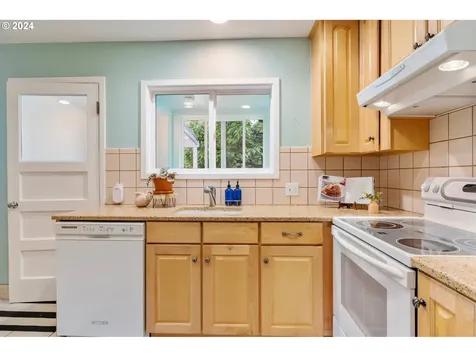 4821 Ne 73rd Avenue Portland OR 97218
