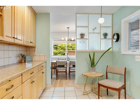 4821 Ne 73rd Avenue Portland OR 97218
