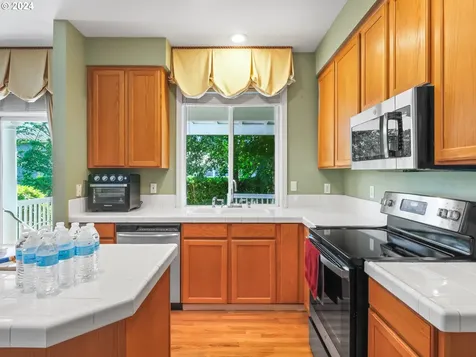 4652 Hastings Place Lake Oswego OR 97035