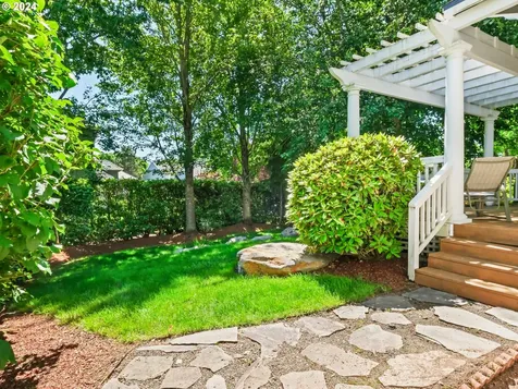 4652 Hastings Place Lake Oswego OR 97035