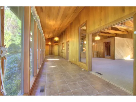 4 Vista Drive Port Orford OR 97465