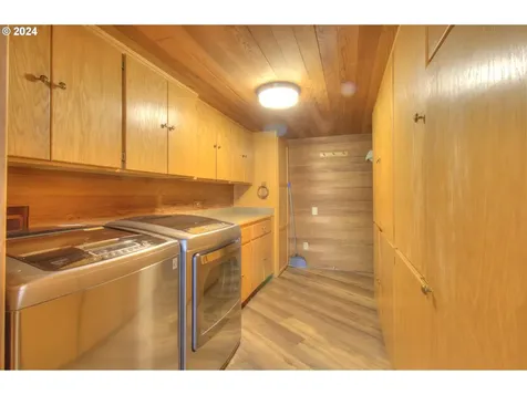 4 Vista Drive Port Orford OR 97465
