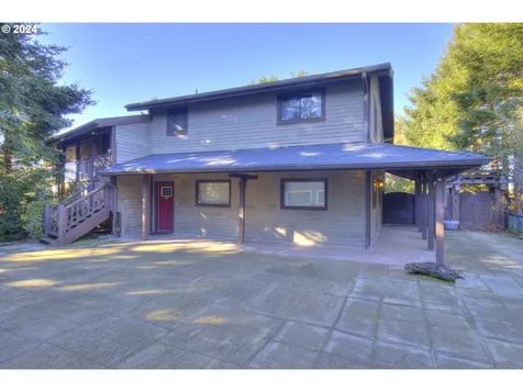 4 Vista Drive Port Orford OR 97465