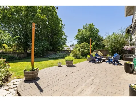 14300 Camden Lane Lake Oswego OR 97035