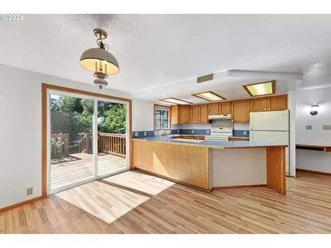 940 Forrester Way Eugene OR 97401