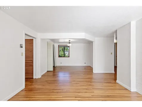 940 Forrester Way Eugene OR 97401
