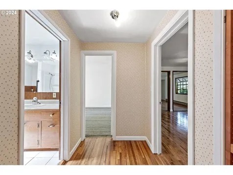 940 Forrester Way Eugene OR 97401