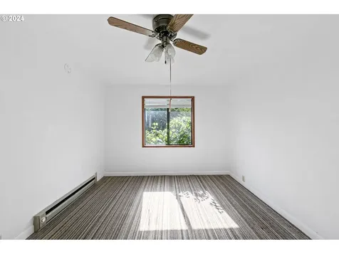 940 Forrester Way Eugene OR 97401