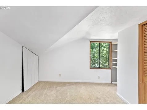 940 Forrester Way Eugene OR 97401