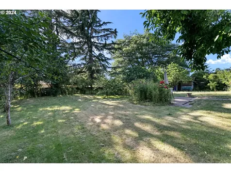 940 Forrester Way Eugene OR 97401