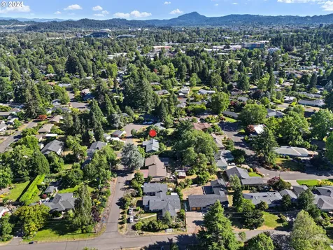 940 Forrester Way Eugene OR 97401