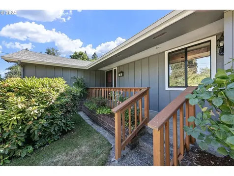 940 Forrester Way Eugene OR 97401