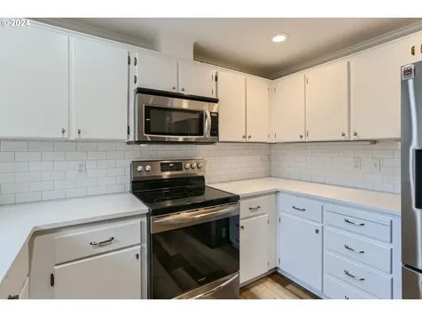 6246 Se Wicker Court Hillsboro OR 97123