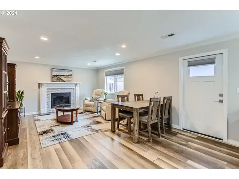 6246 Se Wicker Court Hillsboro OR 97123