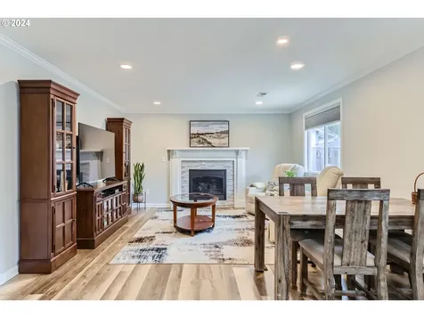 6246 Se Wicker Court Hillsboro OR 97123