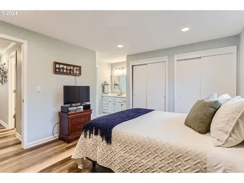 6246 Se Wicker Court Hillsboro OR 97123