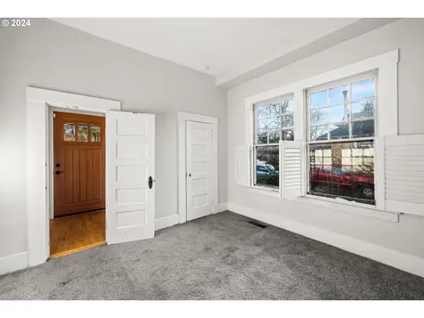 7431 N Stockton Avenue Portland OR 97203