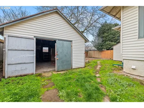 7431 N Stockton Avenue Portland OR 97203