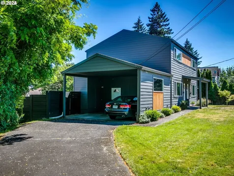 6847 N Seneca Street Portland OR 97203