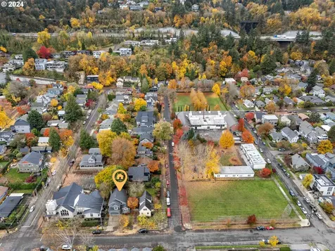 6415 S Virginia Avenue Portland OR 97239