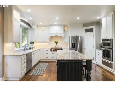 2455 NW Birkendene Street Portland OR 97229