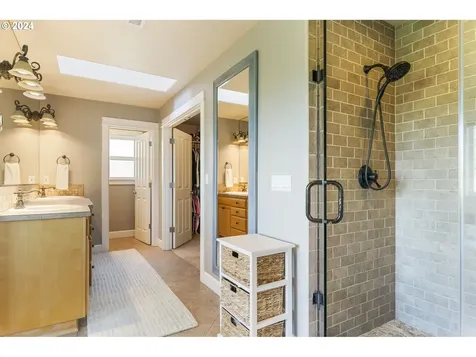 2455 NW Birkendene Street Portland OR 97229