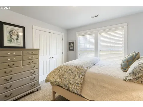 2455 NW Birkendene Street Portland OR 97229