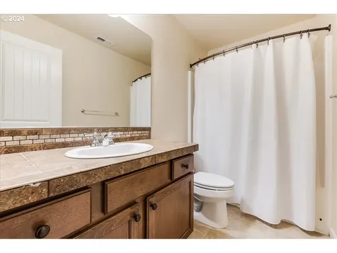 14097 Passage Parkway Oregon City OR 97045
