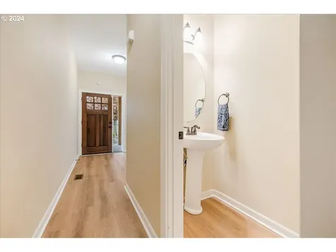 14097 Passage Parkway Oregon City OR 97045