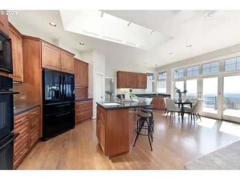 9935 Se City View Drive Happy Valley OR 97086