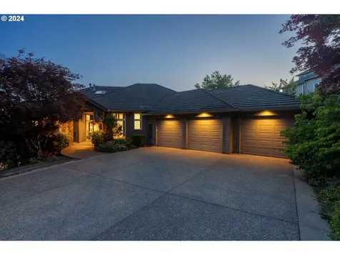 9935 Se City View Drive Happy Valley OR 97086