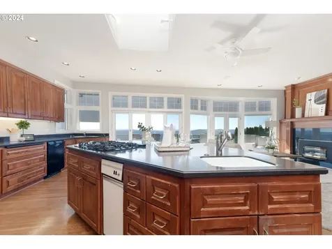 9935 Se City View Drive Happy Valley OR 97086