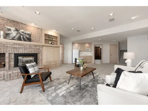 9935 Se City View Drive Happy Valley OR 97086