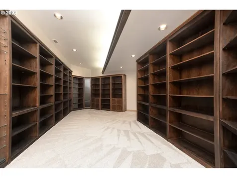 9935 Se City View Drive Happy Valley OR 97086