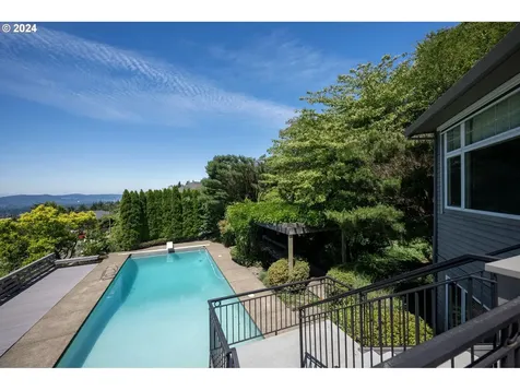 9935 Se City View Drive Happy Valley OR 97086